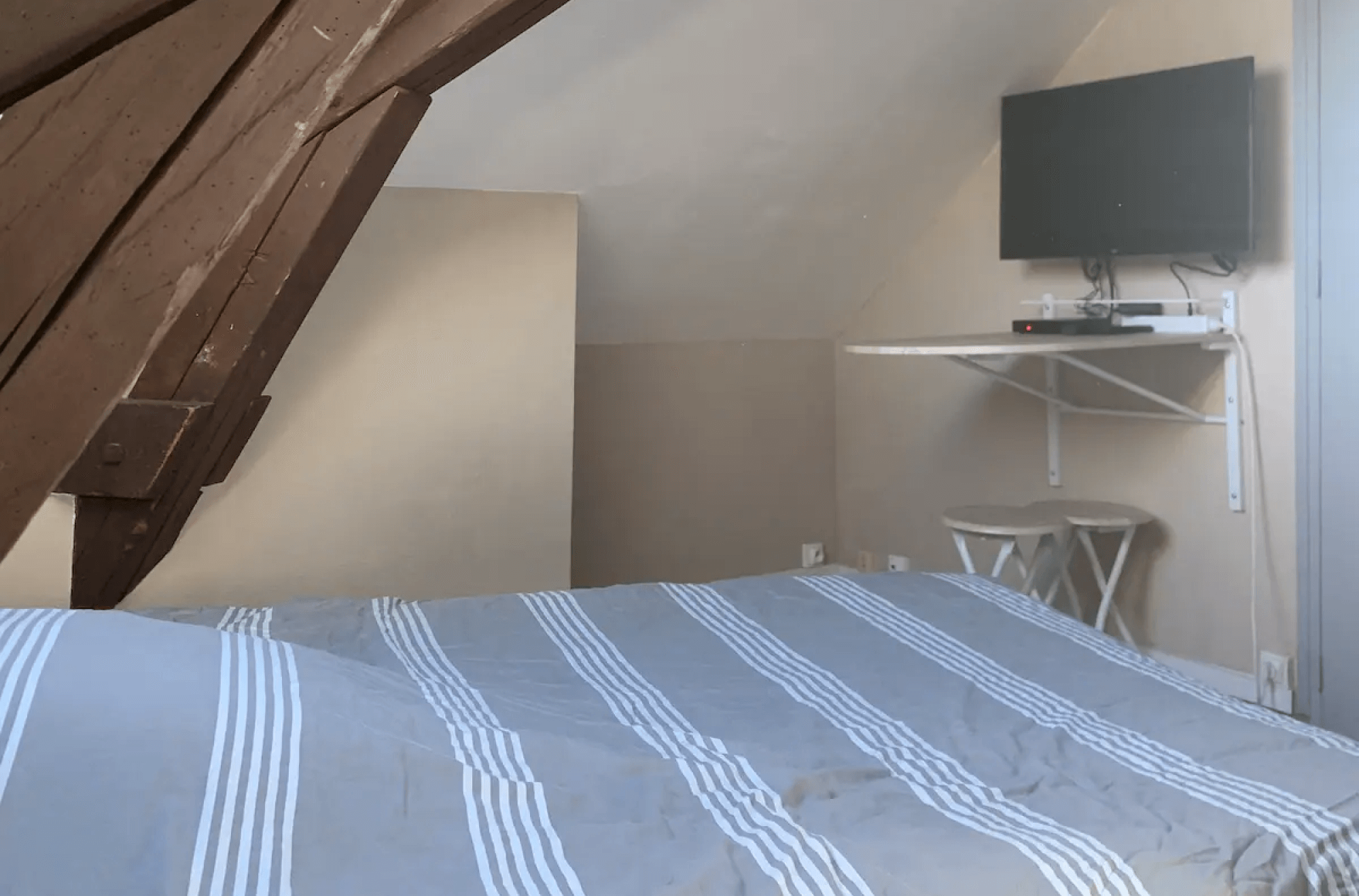 chambre-coucher2-studio-confort.png